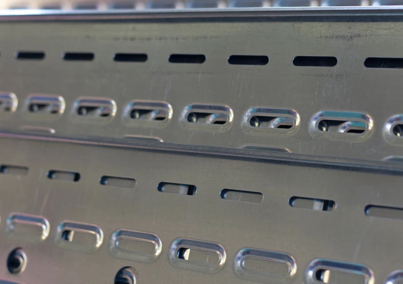 Perforado de placas Servicios de perforados de placas de acero